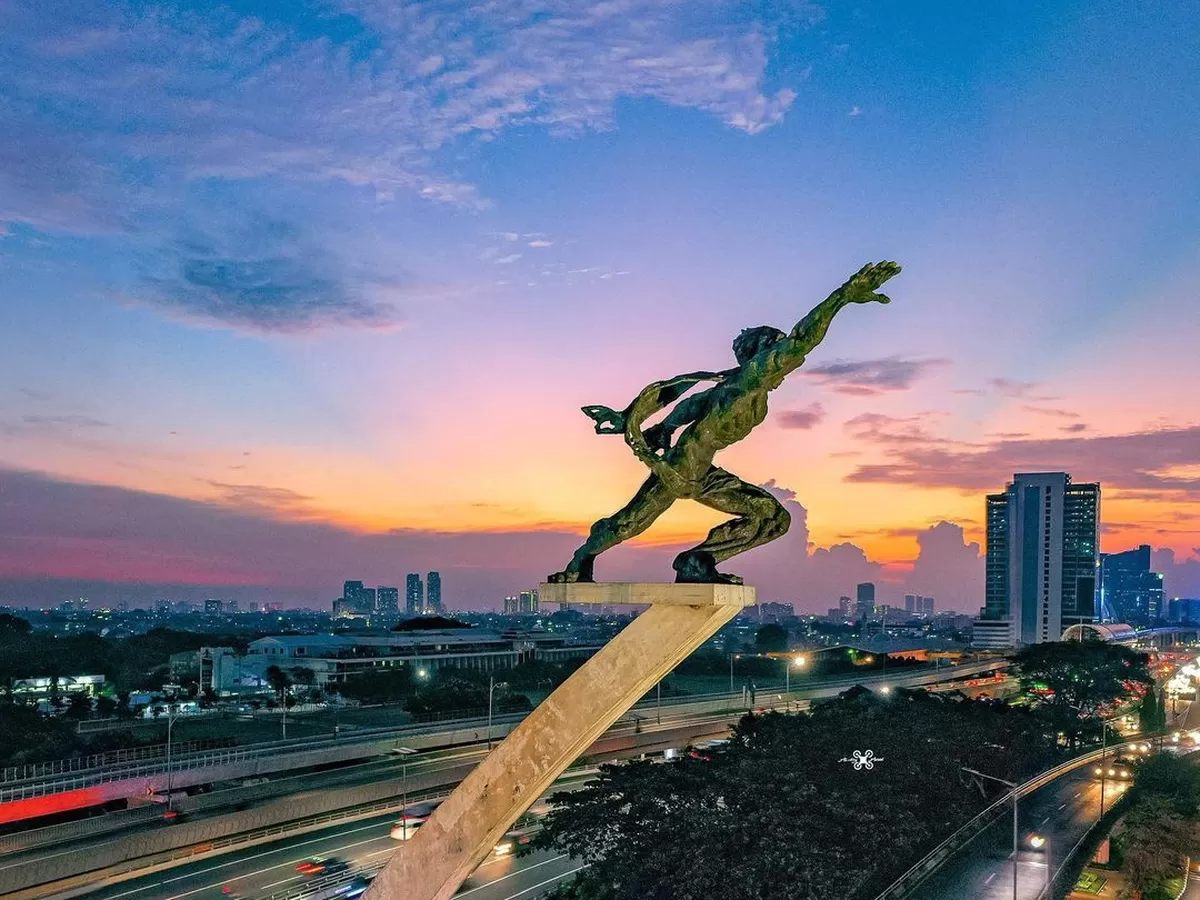 Patung Dirgantara Pancoran