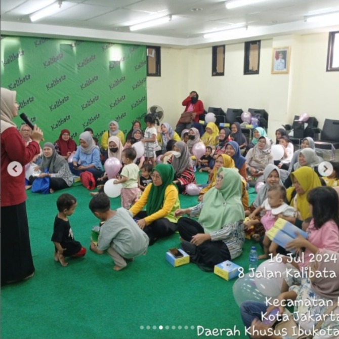 Kelompok-Peduli-Gizi-KPG-ke-I-Kelurahan-Kalibata-dengan-tema-Pencegahan-dan-Penanganan-Stunting-dengan-Kolaborator-PAM-Jaya-melalui-Pangan-Lokal-di-Kelompok-Peduli-Gizi-KPG-Kelurahan-Kalibata