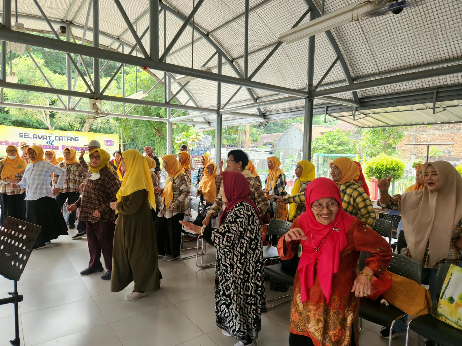 Sekolah-Lansia-Fatmawati-Wujudkan-Lansia-Sehat-Mandiri-dan-Produktif