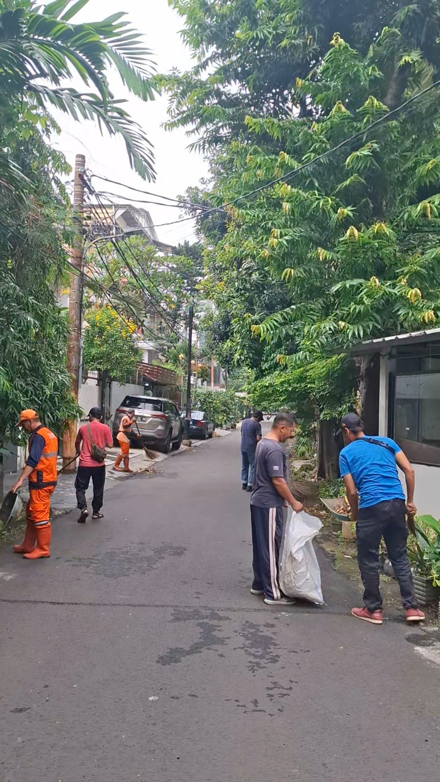 Kegiatan-Kerja-Bakti-Wilayah-RW-01-Kelurahan-Rawa-Barat