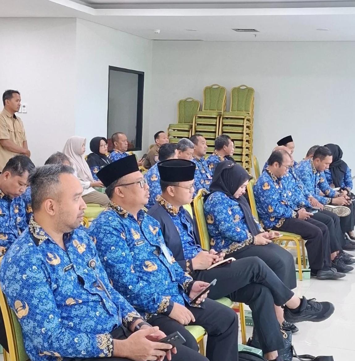 Rapat-Minggon-Tingkat-Kecamatan-Kebayoran-Baru