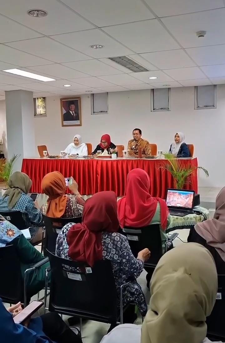Pertemuan-Rutin-Tim-Penggerak-PKK-Kelurahan-Rawa-Barat