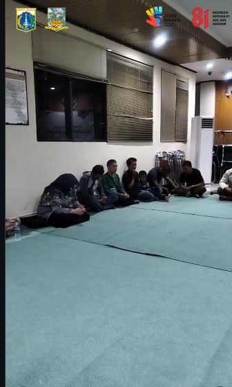 Malam-Tasyakuran-Kemerdekaan-di-Kelurahan-Rawajati