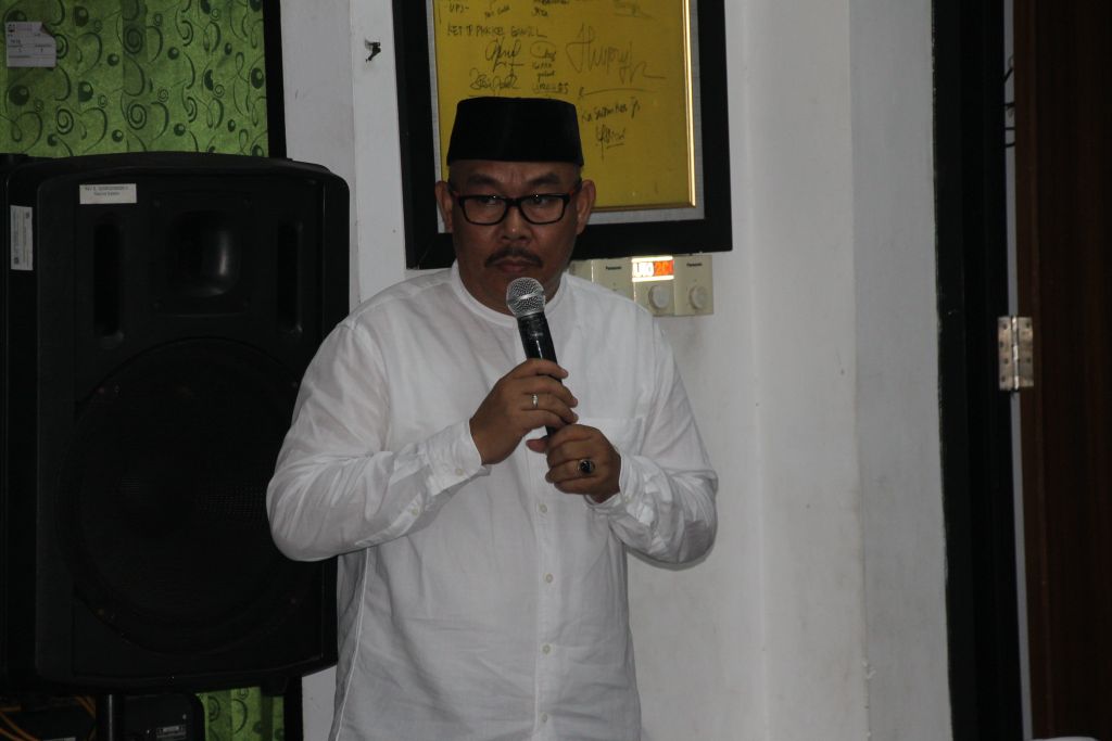 Buka Puasa Bersama Dan Shalat Taraweh Berjamaah Di Masjid Darul Falah