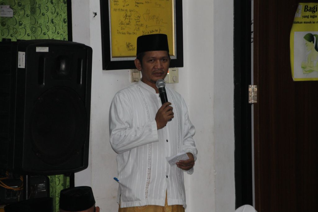 Buka Puasa Bersama Dan Shalat Taraweh Berjamaah Di Masjid Darul Falah