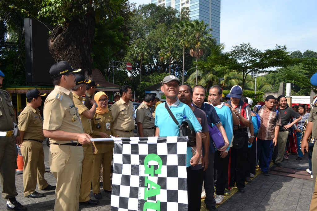 Kegunaan Ubin Pemandu Untuk Disabilitas Netra