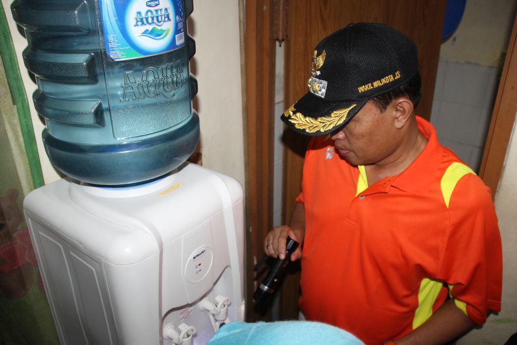 Pemberantasan Sarang Nyamuk (PSN) Di Kelurahan Lenteng Agung 