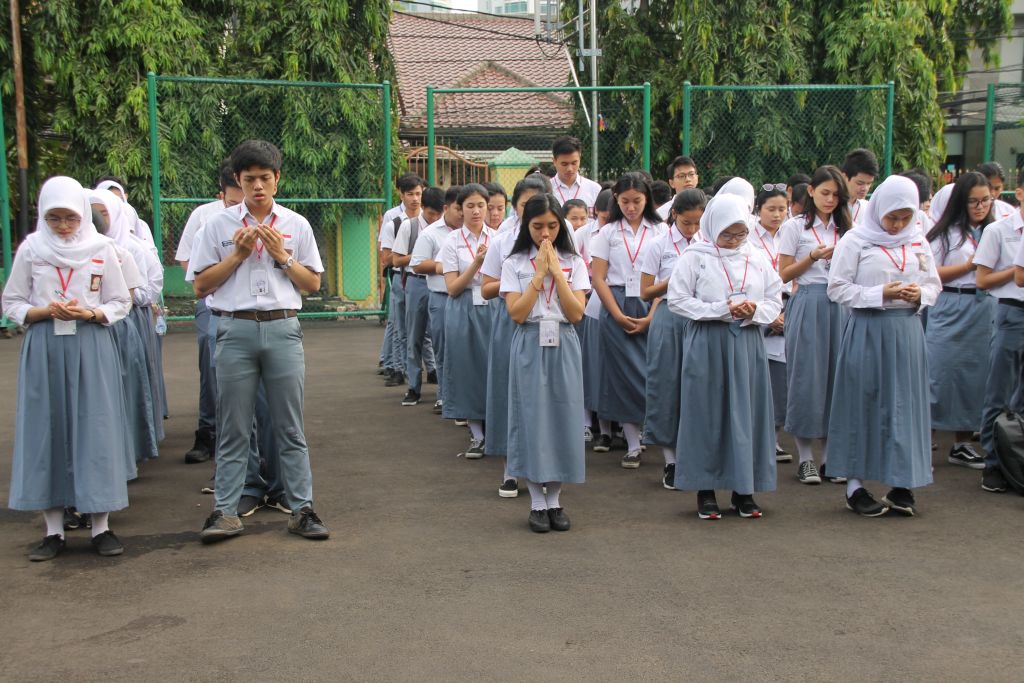 Wali Kota Jakarta Selatan Marullah Matali Kunjungi SMA 3