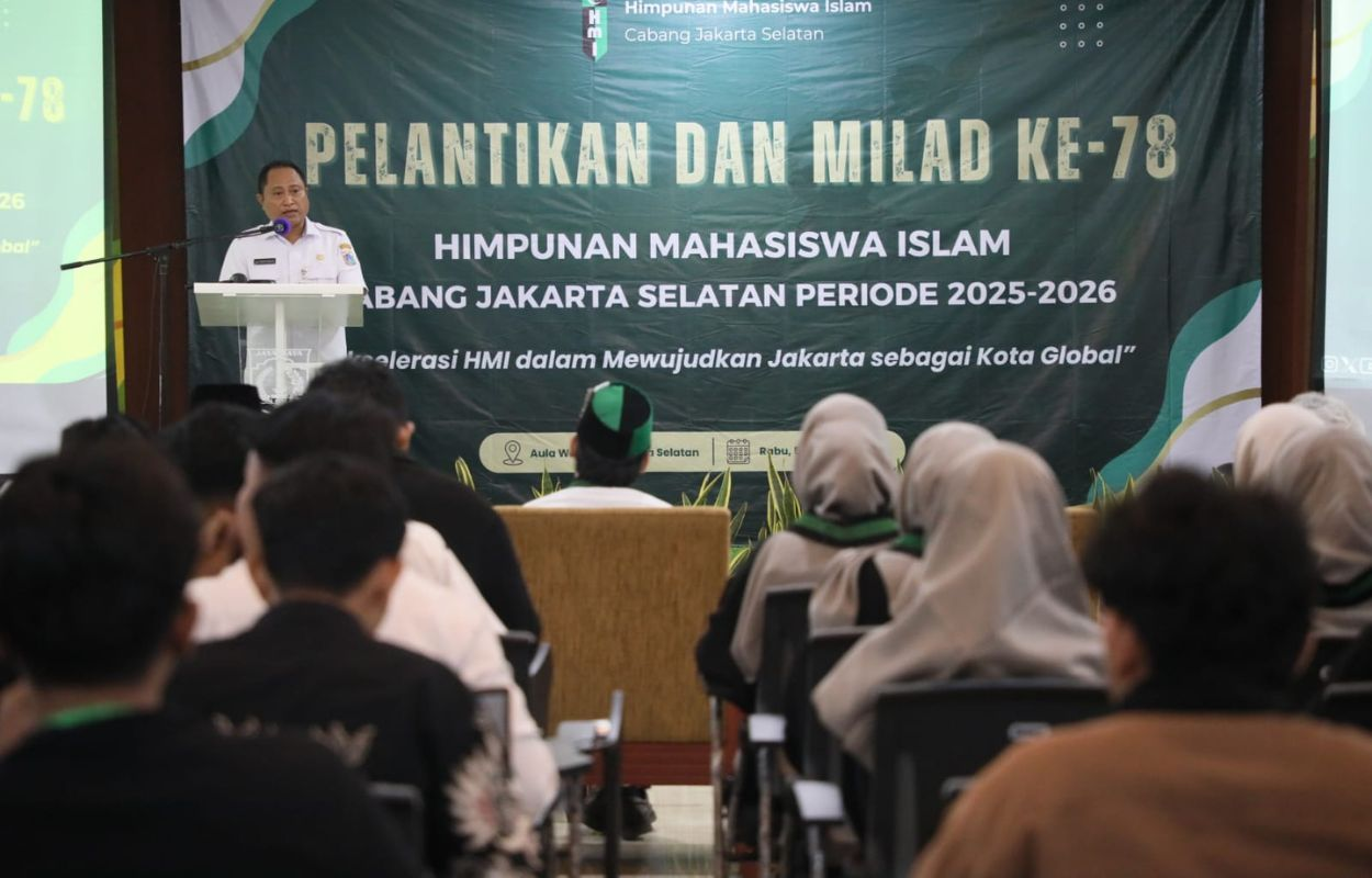 Plt-Wakil-Walikota-Jaksel-Buka-Pelantikan-dan-Milad-Ke-78-HMI