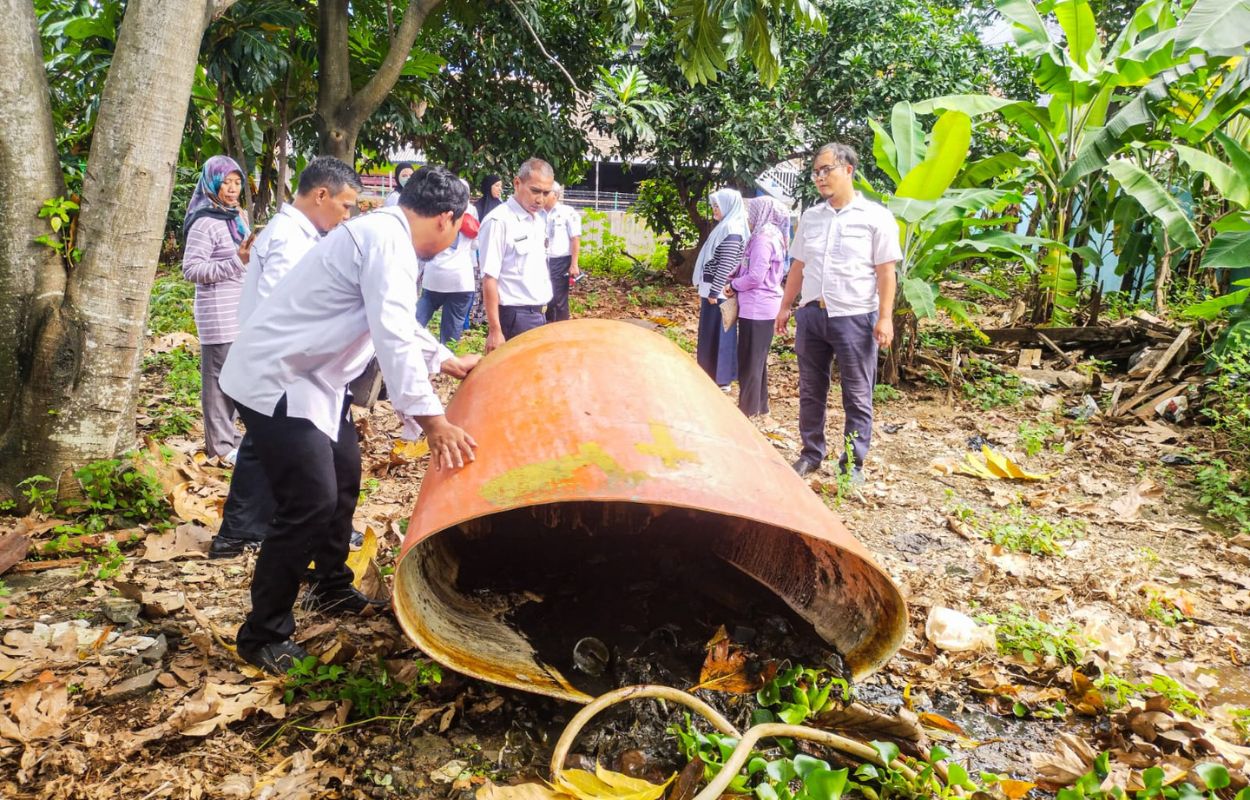 Kelurahan-Cilandak-Timur-Lakukan-Penyelidikan-Epidemiologi-DBD-di-RW-01