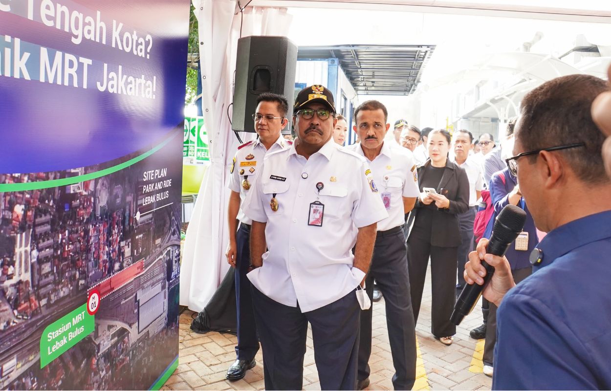 Walikota-Jaksel-Dampingi-Wagub-Rano-Resmikan-Rute-Baru-Transjabodetabek