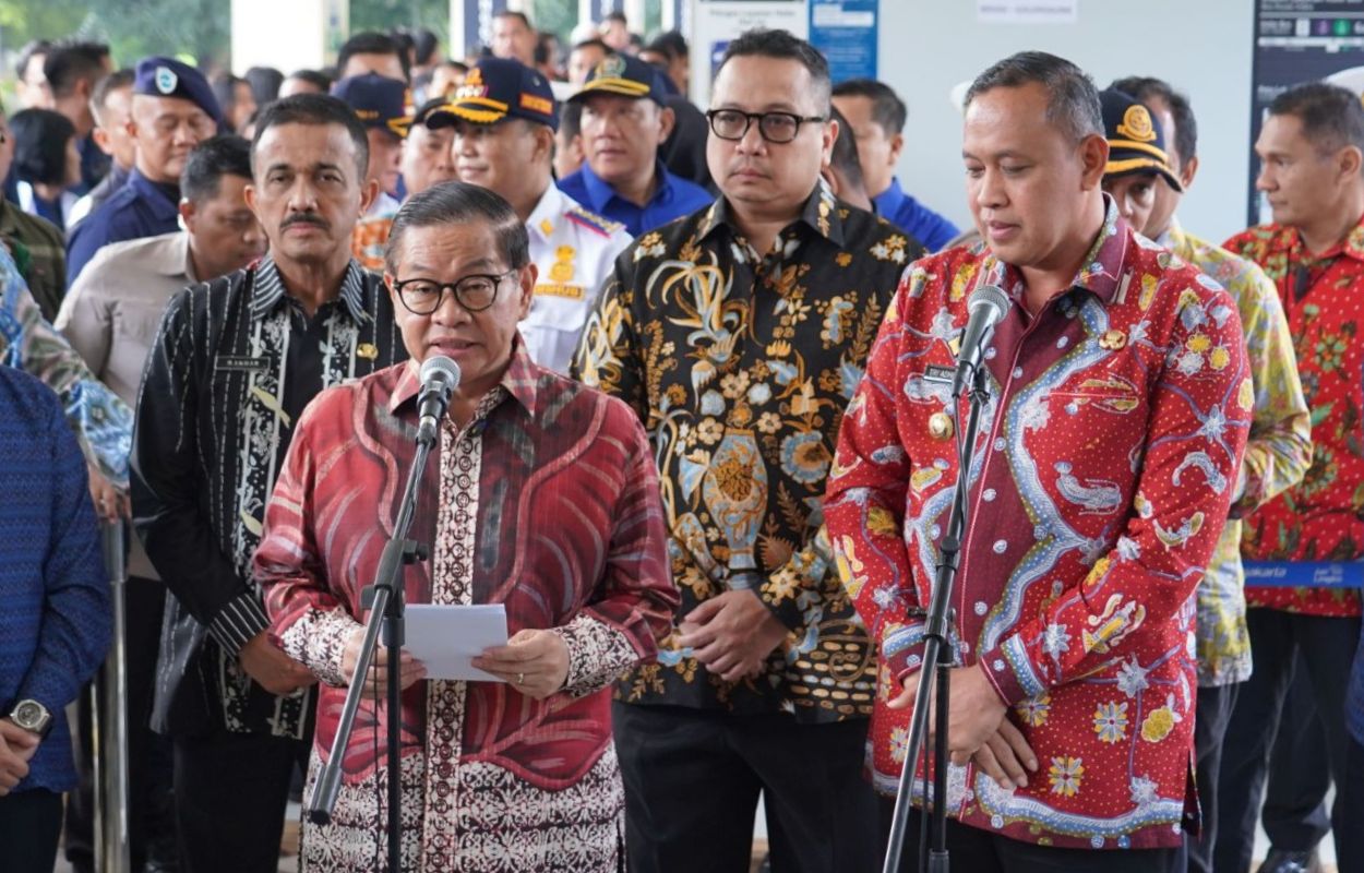 Gubernur-Pramono-Resmikan-Rute-Baru-TransJabodetabek-Terminal-Bekasi-Dukuh-Atas
