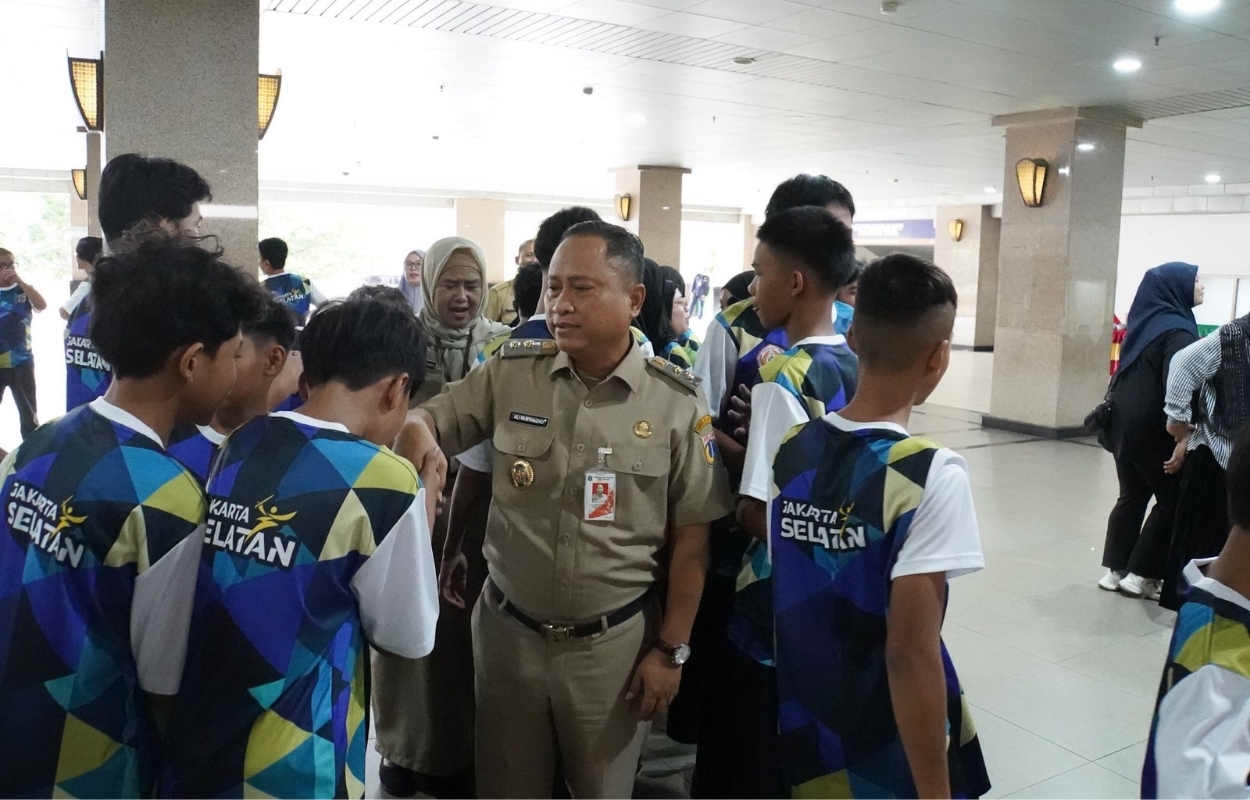 Wakil-Walikota-Jaksel-Lepas-Atlet-Ikuti-Kejuaraan-Invitasi-Pencak-Silat