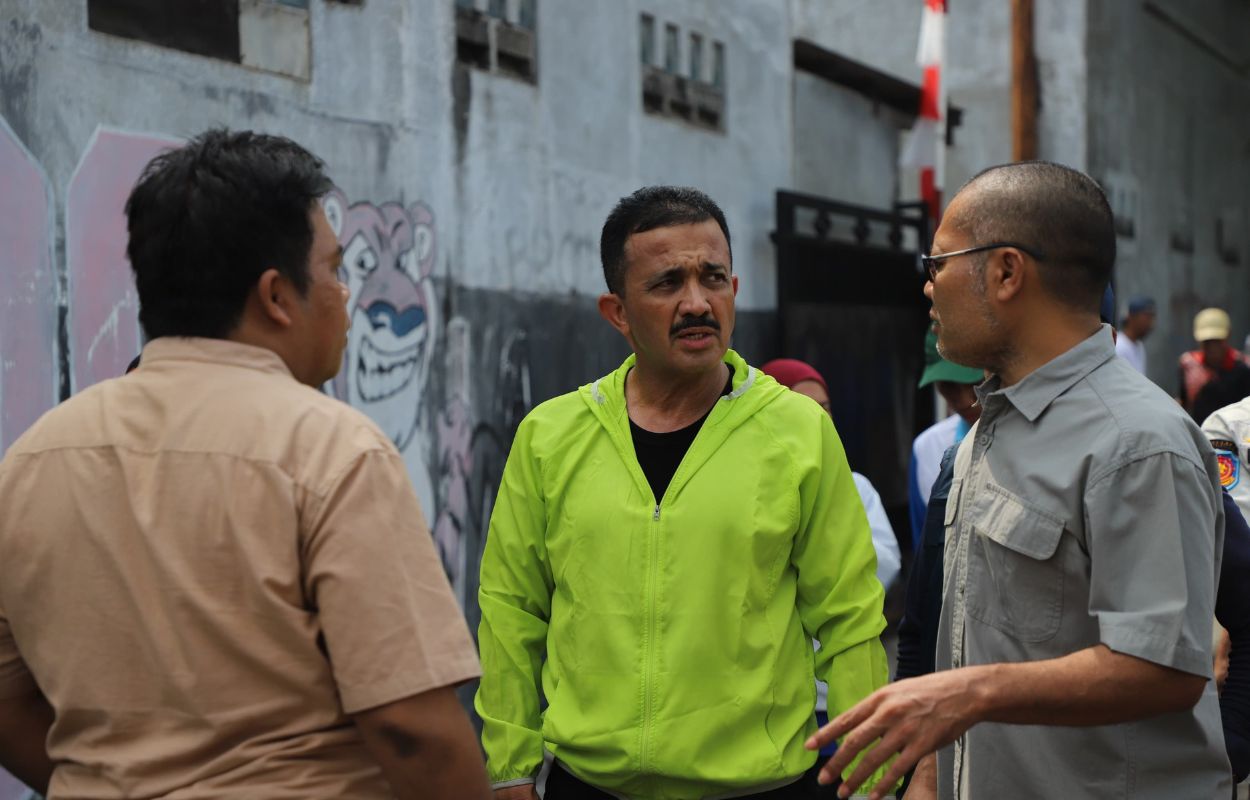 Walikota-Pastikan-Perbaikan-Turap-Kali-Sepak-Berjalan-Baik