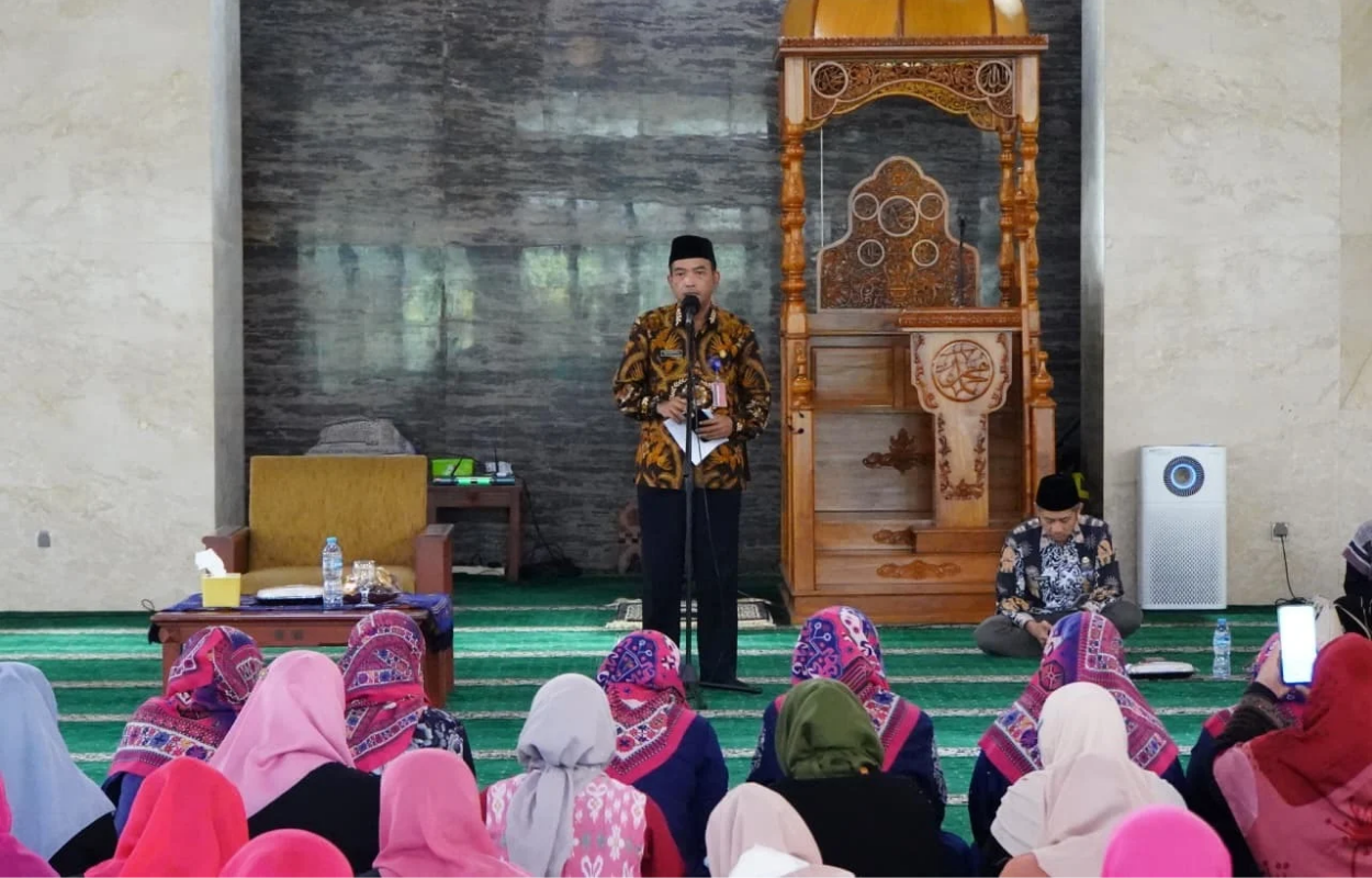 Perkuat-Keimanan-TP-PKK-Jaksel-Gelar-Pengajian