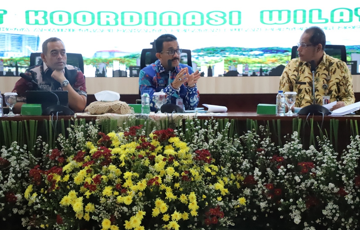 Walikota-M-Anwar-Minta-Camat-dan-Lurah-Aktifkan-Siskamling
