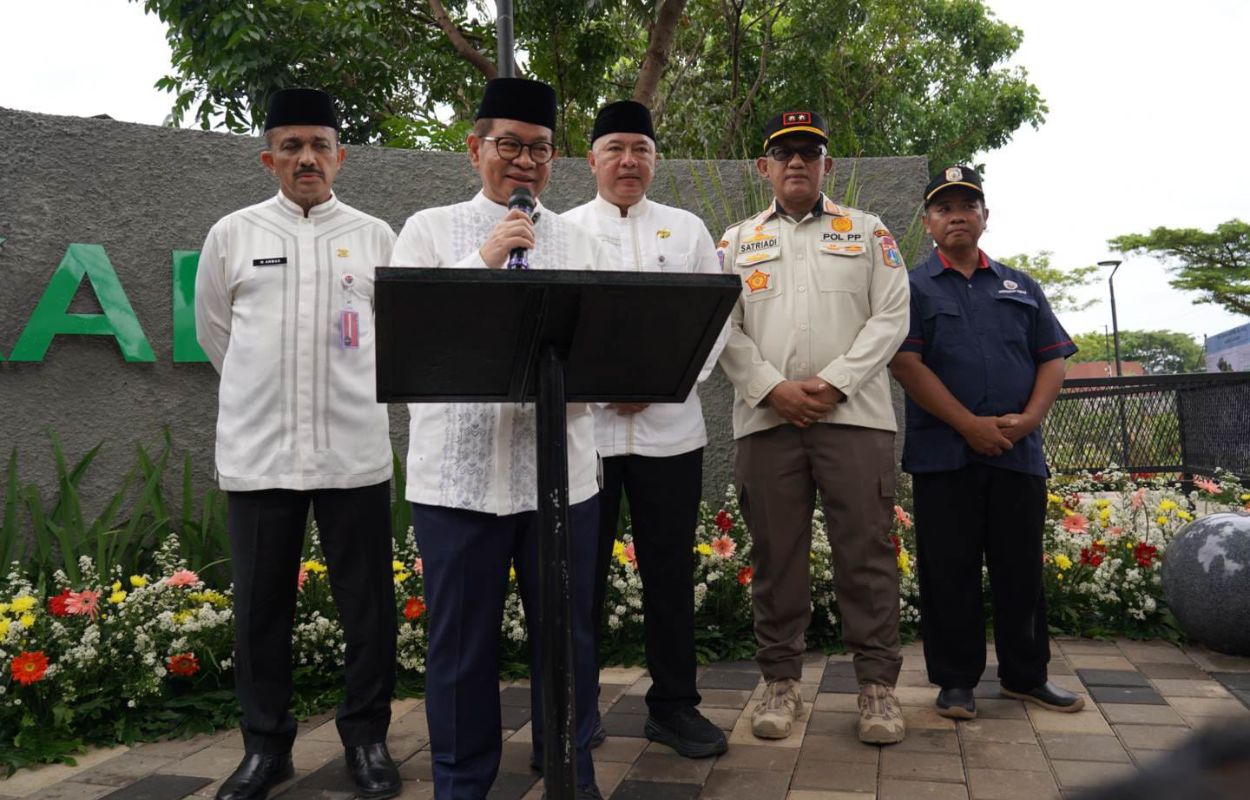 Gubernur-Pramono-Resmikan-RTH-Kampung-Kalibata