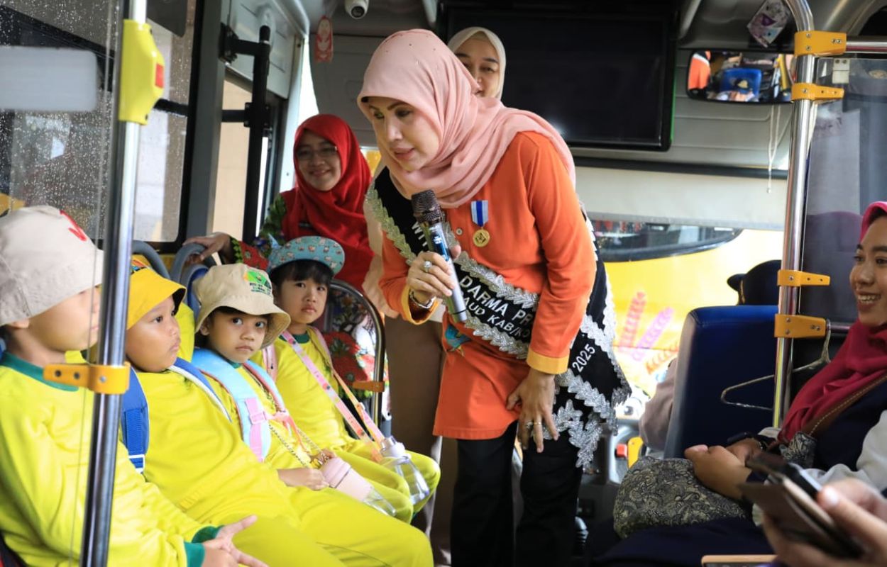 Bunda-PAUD-Jaksel-Ajak-60-Anak-ke-Agro-Edukasi-Wisata-Ragunan