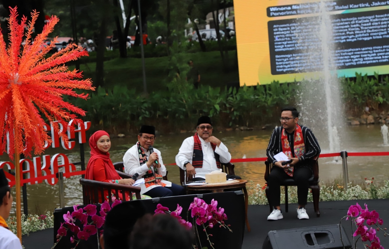 Satu-Tahun-Membangun-dari-Bawah-Gubernur-Pramono-dan-Wagub-Rano-Paparkan-Capaian-Pembangunan-Jakarta