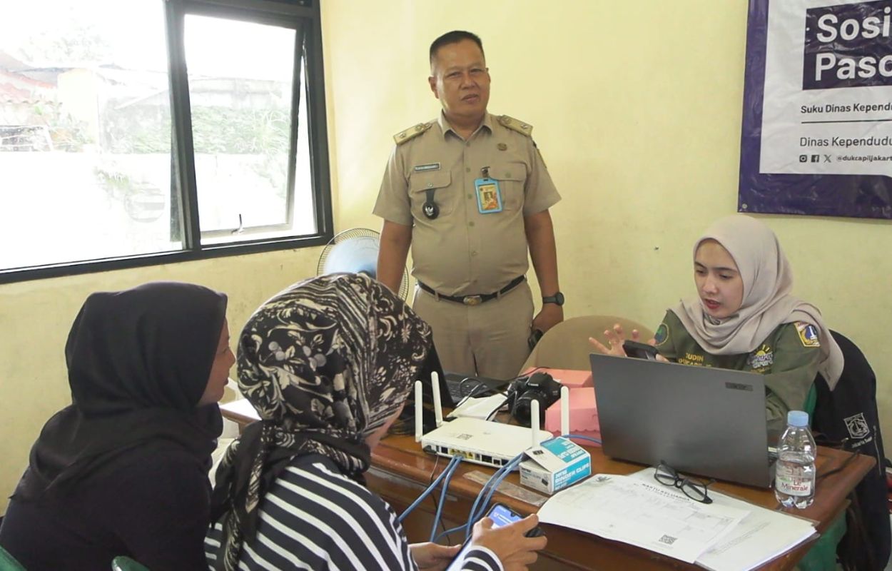 Sudin-Dukcapil-Jaksel-Gelar-Layanan-Jemput-Bola-Bagi-Pendatang-Baru-di-Petukangan-Utara