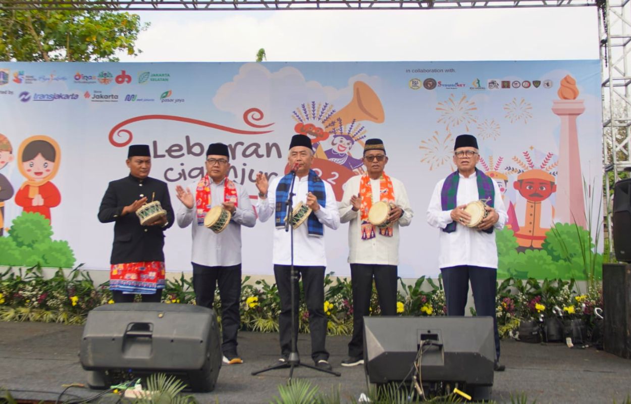 Lebaran-Betawi-Jadi-Perekat-Sosial-di-Tengah-Kehidupan-Kota-yang-Dinamis