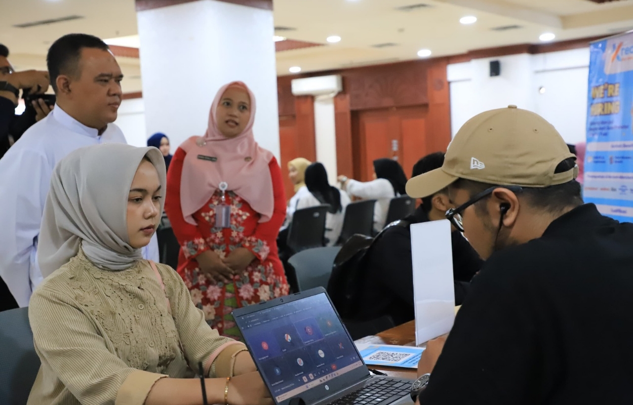Ratusan-Pencari-Kerja-Serbu-Career-Day-2026-di-Kantor-Walikota-Jaksel