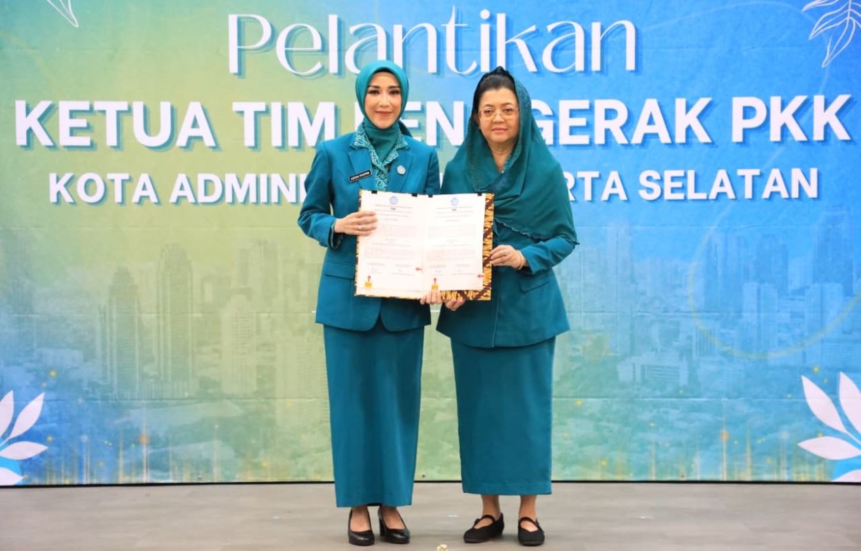 Ketua-TP-PKK-DKI-Lantik-Azizah-Syafrin-Sebagai-Ketua-TP-PKK-Jaksel