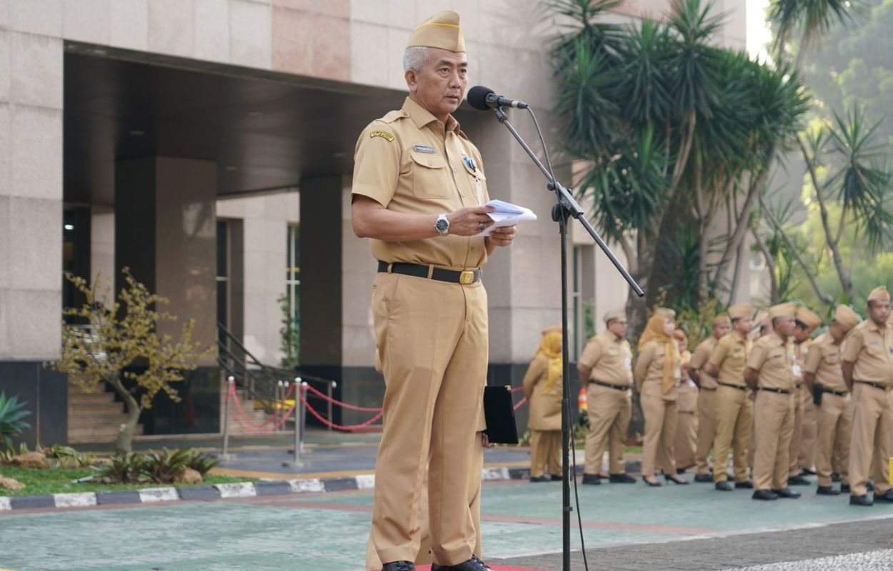 Pegawai-di-Lingkungan-Kantor-Walikota-Jaksel-Wajib-Pilah-Sampah