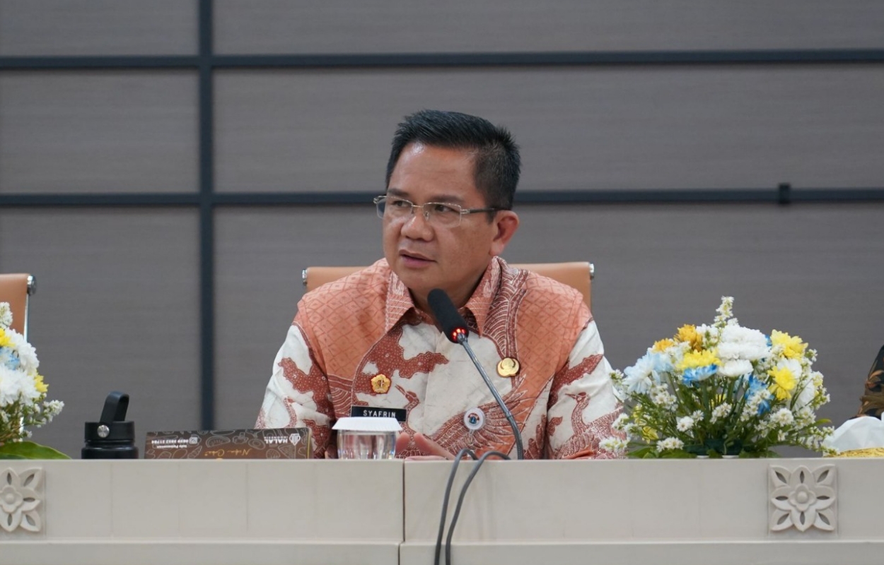 Walikota-Syafrin-Minta-Petugas-Gerobak-Ikut-Berperan-Pilah-Sampah