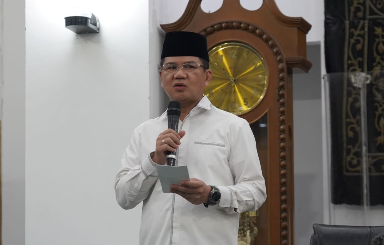 Walikota-Syafrin-Hadiri-Kuliah-Subuh-Gabungan-Kecamatan-Setiabudi