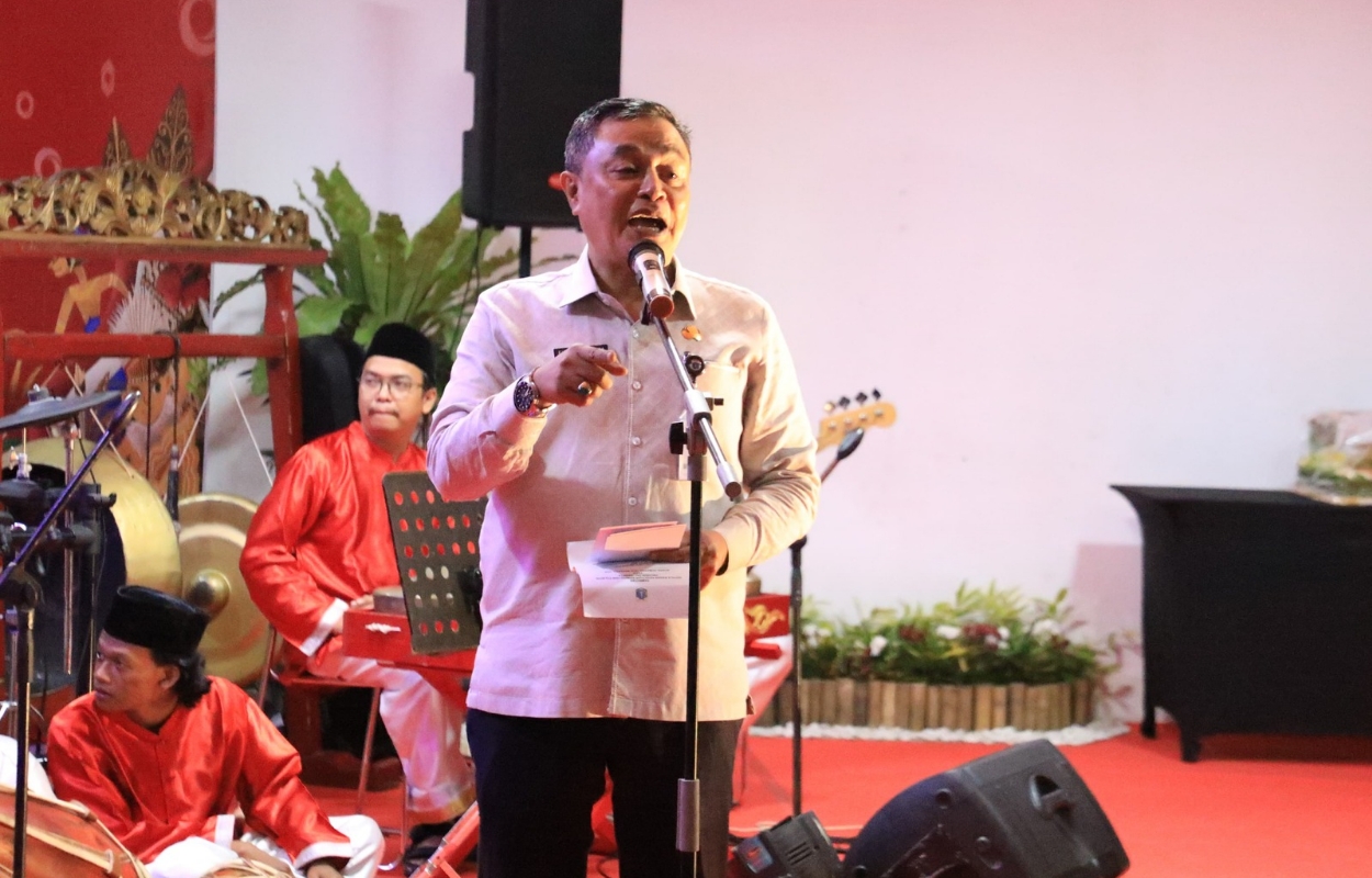 Wakil-Walikota-Jaksel-Hadiri-Semarak-HUT-Ke-81-RI-di-Balai-Warga-Ciganjur