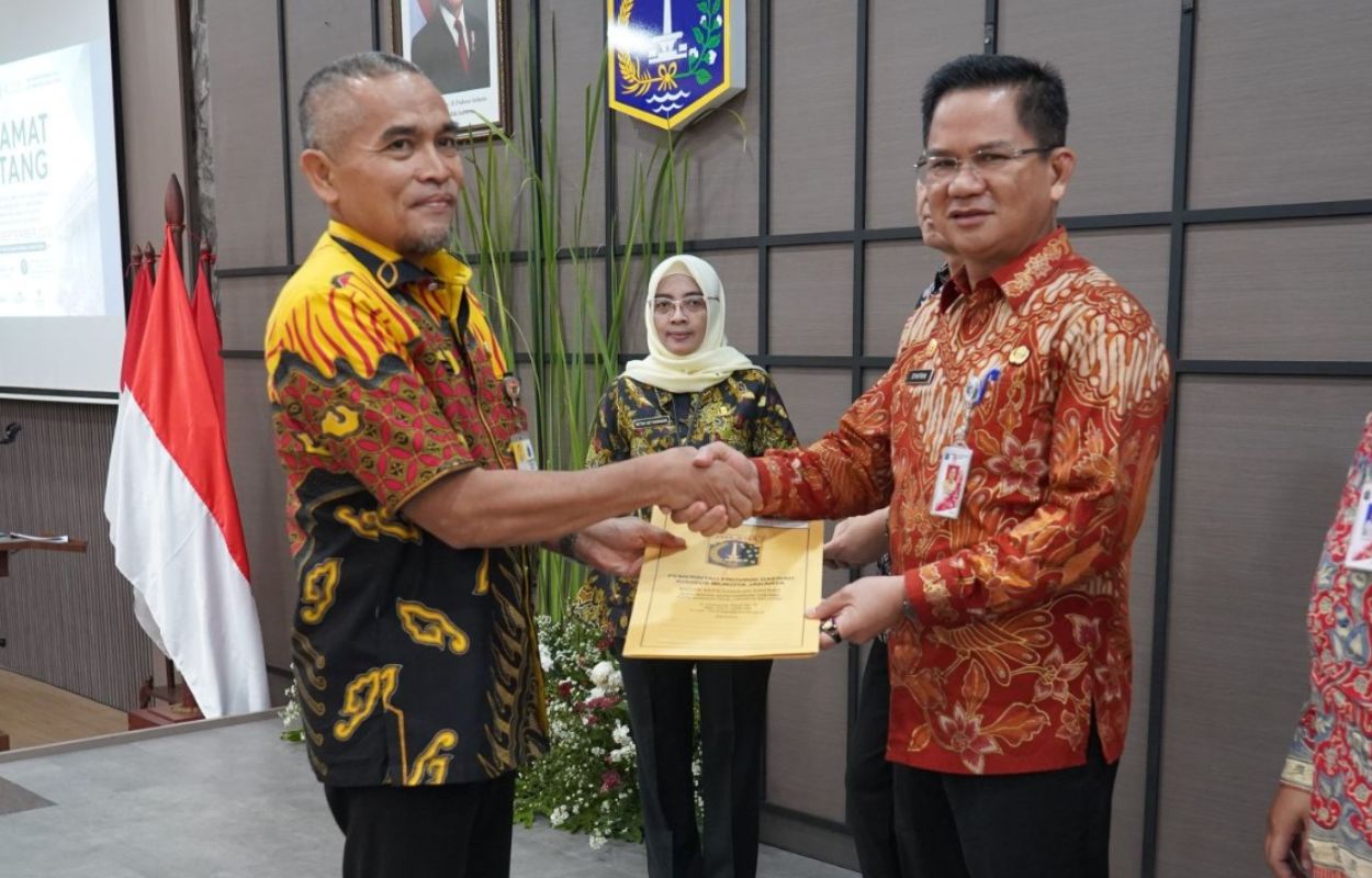 Jelang-Pensiun-28-PNS-di-Lingkungan-Kota-Jaksel-Terima-SK-Pensiun