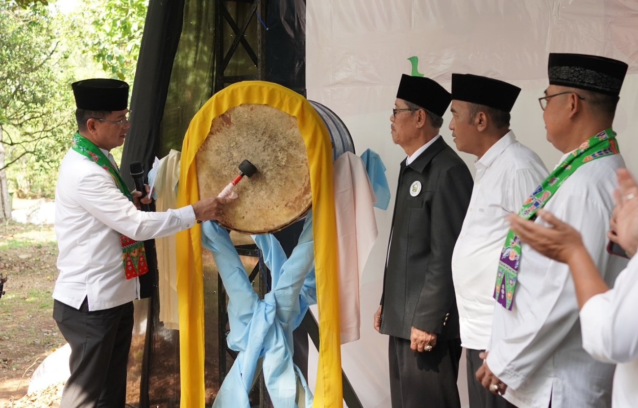 Walikota-Syafrin-Buka-Gebyar-Muharram-1448-H-di-Cipedak