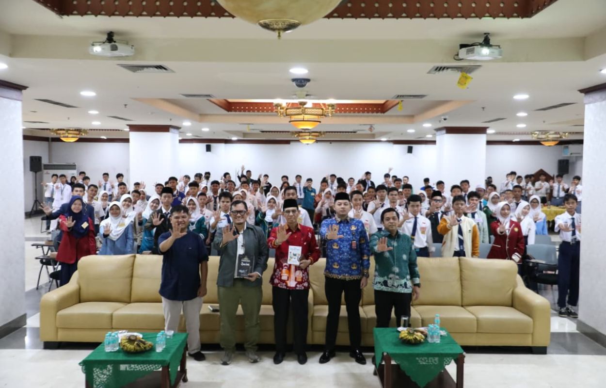 118-Pelajar-Diberi-Edukasi-Mengenai-ZIS
