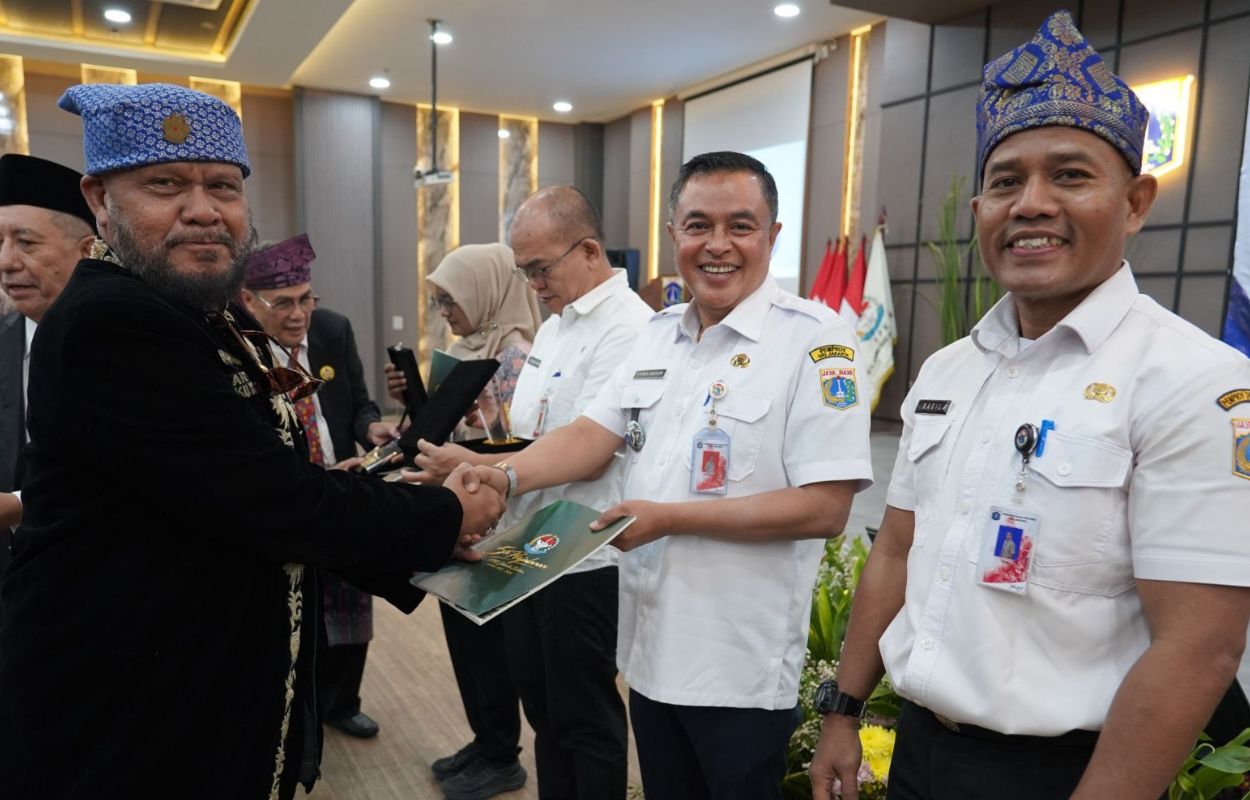 Selalu-Jaga-Kerukunan-Pemkot-Jaksel-Apresiasi-Pengurus-FPK-2021-2026