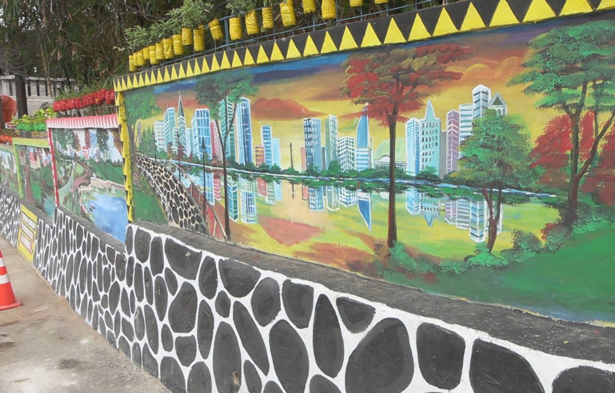 Mural-dan-Vertical-Garden-Hiasi-Jalan-Kemang-Timur-XI