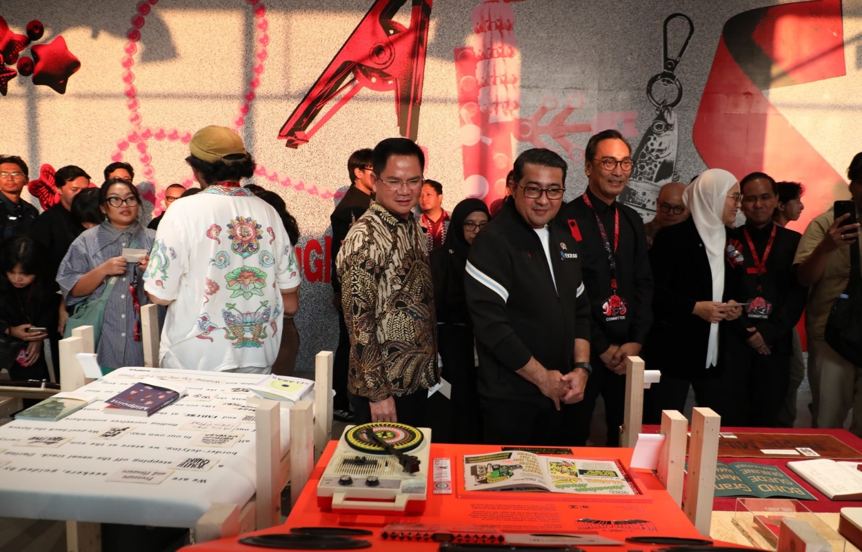 Majukan-Industri-Kreatif-Walikota-Syafrin-Apresiasi-ADGI-Design-Week-2026