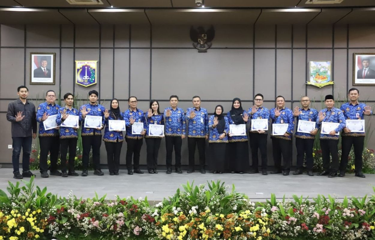 Pemkot-Jaksel-Beri-Penghargaan-Pada-Pemenang-Apresiasi-Media-Sosial-UKPD-2026