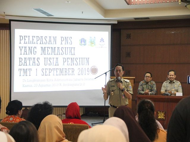 22-pns-di-jaksel-masuki-masa-pensiun-diharap-tetap-aktif
