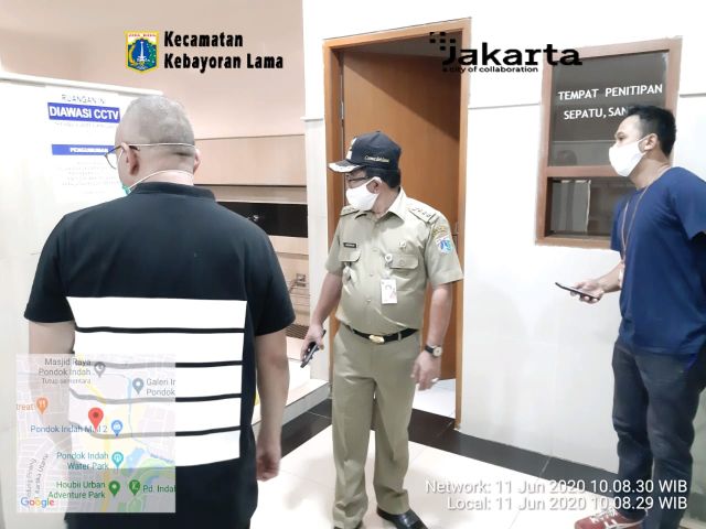 kecamatan-kebayoran-lama-monitoring-psbb-di-mal-pondok-indah