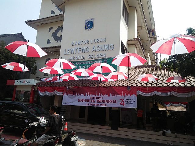 kelurahan-lenteng-agung-bersolek-sambut-hut-ri