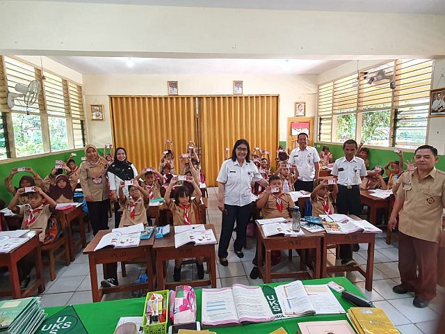kelurahan-pondok-labu-distribusikan-ribuan-kia