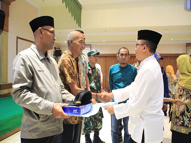ketua-rt-dan-rw-kelurahan-kebagusan-periode-2020-2022-dikukuhkan