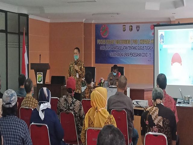 ketua-rw-se-jaksel-ikuti-fgd-bahas-peningkatan-kualitas-cegah-covid-19