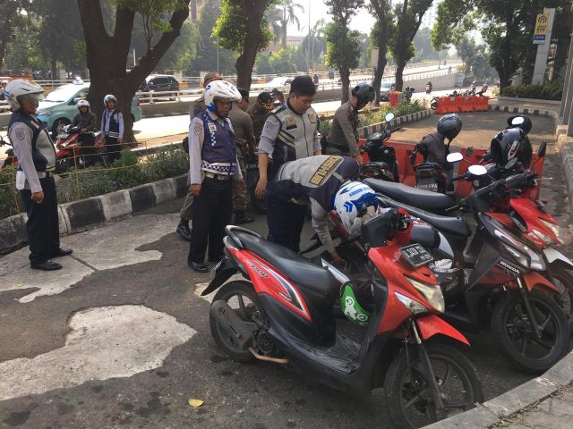 laporan-crm-sudinhub-jaksel-di-november-2019-telah-diselesaikan