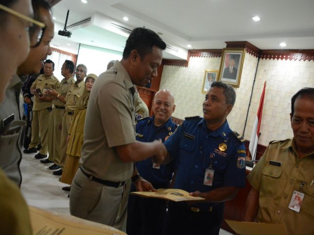 masuki-usia-pensiun-saatnya-pns-sediakan-waktu-bersama-keluarga