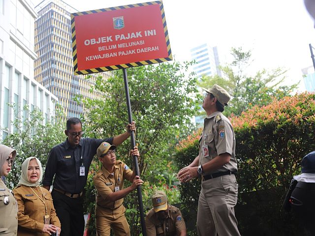 pemasangan-plang-bukan-langkah-akhir-kejar-wajib-pajak-bayar-tunggakan