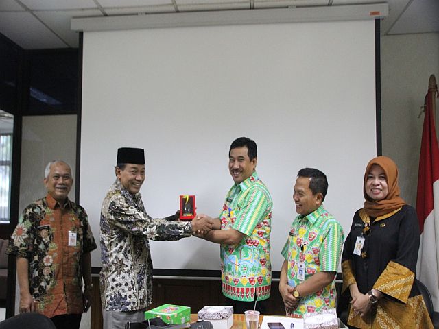 pemkot-jaksel-terima-study-referensi-komisi-c-dprd-kabupaten-kebumen