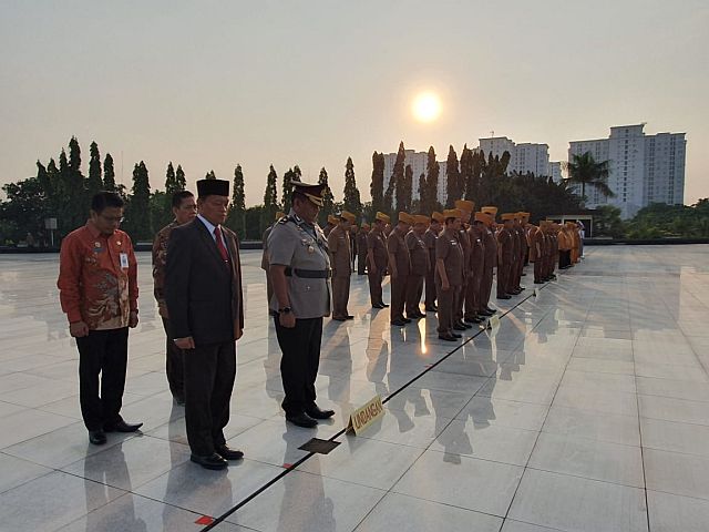 peringatan-hari-veteran-di-tmp-kalibata-kenang-jasa-para-pahlawan