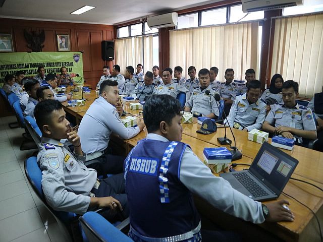 petugas-sudinhub-jaksel-dapatkan-penyuluhan-kamtibmas-dan-narkoba